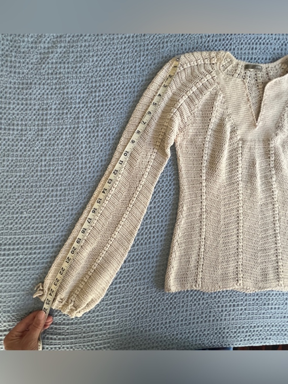 J.Crew Women's Cream Woven Knit V-Neck Sweater - Picture 4 of 8